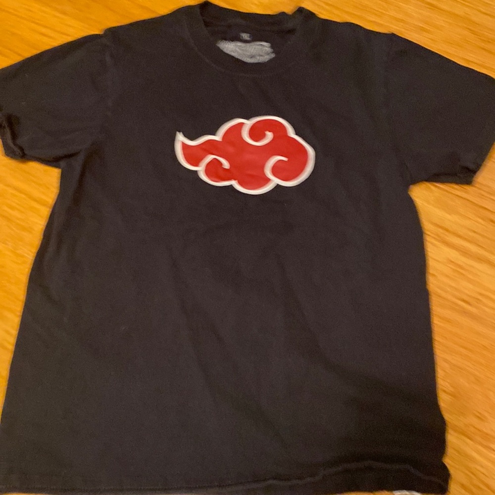 Naruto tee